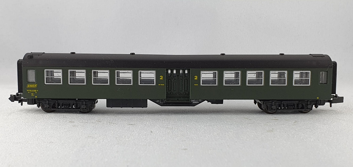 Roco 2273B SNCF Nahverkehrswagen Bruhat 2. Kl. (DP537)