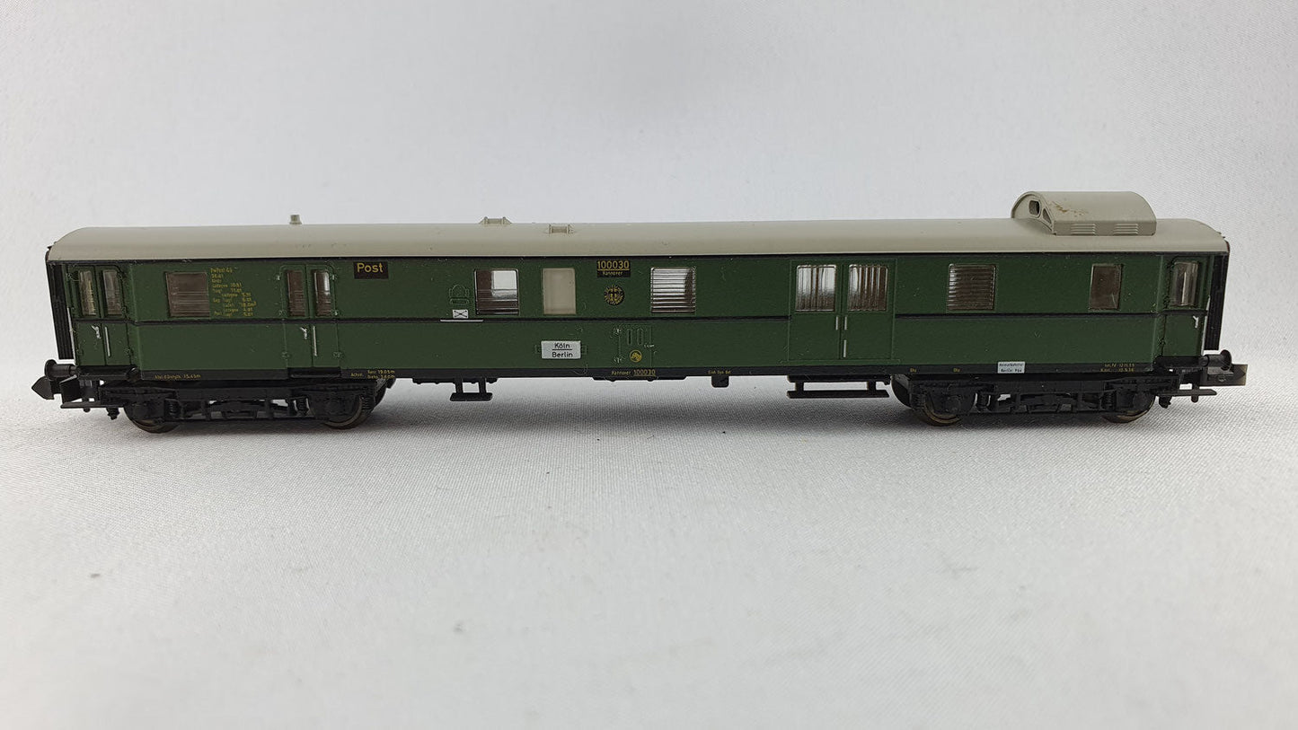 Minitrix 51 3152 00 DRG Gepäckwagen mit Postabteil (DP56 )