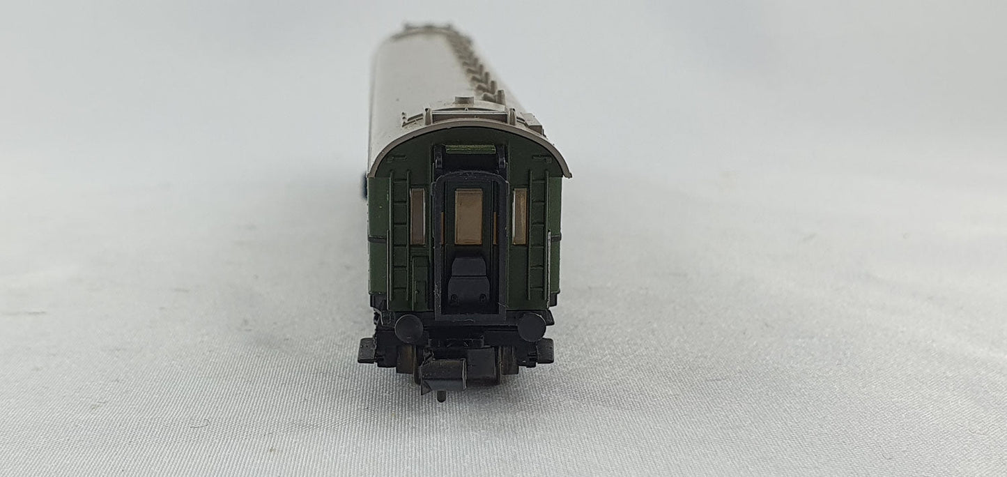 Minitrix 51 1026 00 DRG Schnellzugwagen 3. Kl. (CWP17)