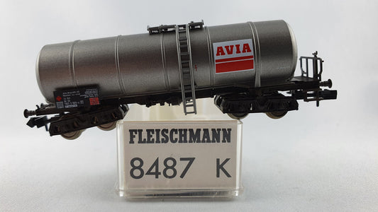 Fleischmann 8487 DB Kesselwagen 4-achsig mit Bremserbühne "AVIA" OVP (DG256)