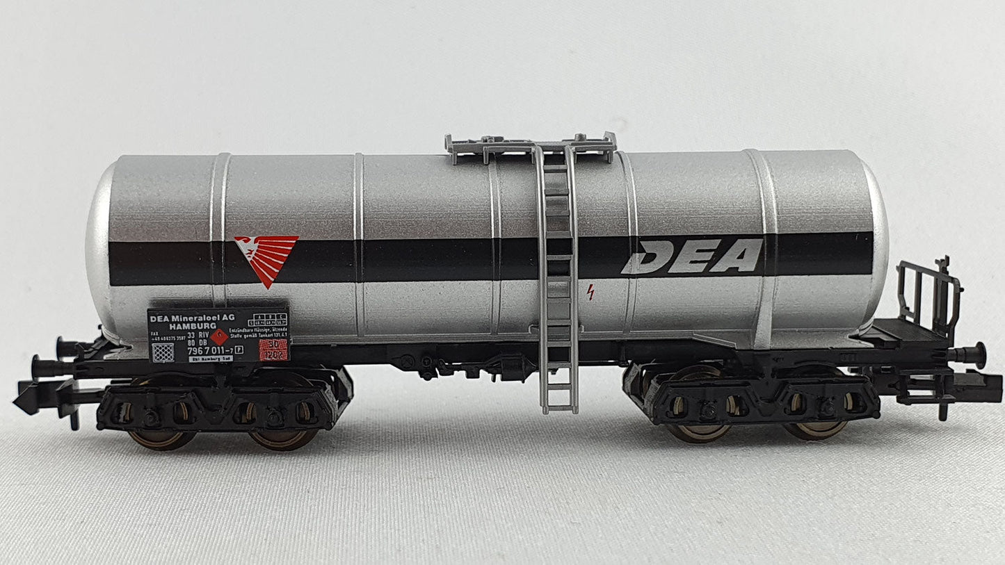 Fleischmann 8488 DB Kesselwagen 4-achsig mit Bremserbühne "DEA" OVP (DG257)