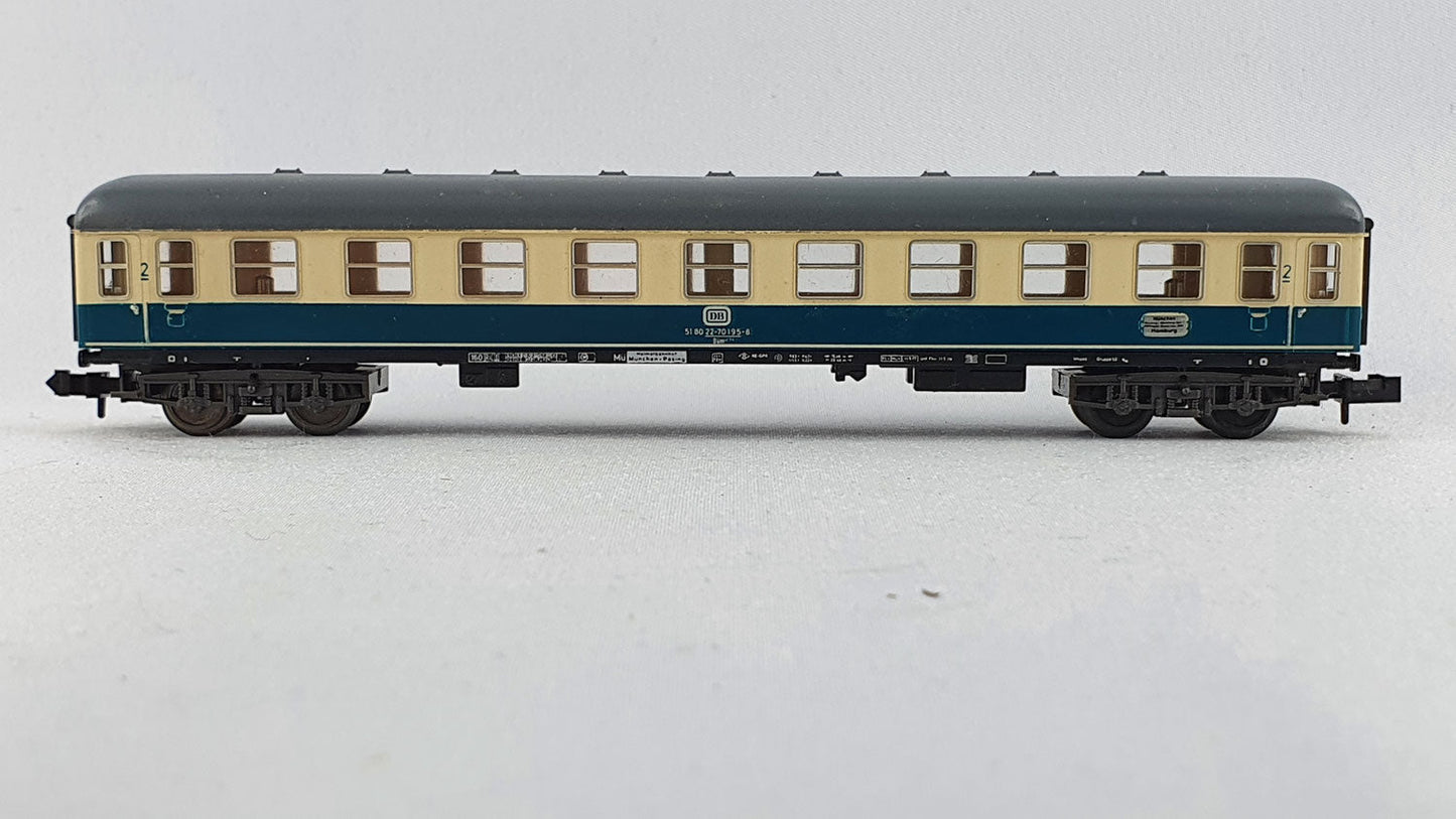 Minitrix 51 3075 00 DB Schnellzugwagen 2. Kl. OVP (DP154)