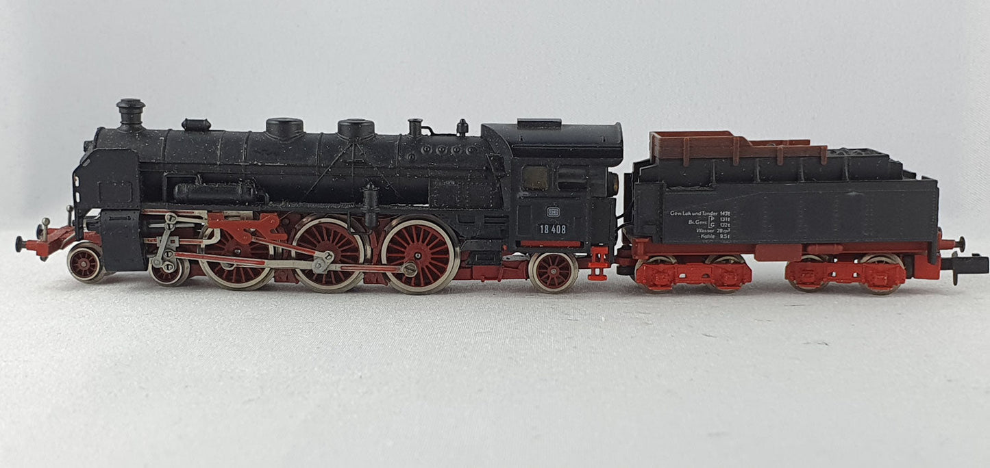 Arnold 2540 DB BR18 Schlepptenderlok (DL184)