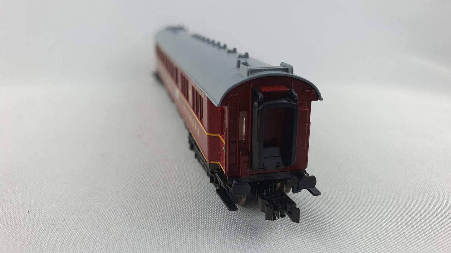 Minitrix 13719 DR Speisewagen "Mitropa" (DP180)