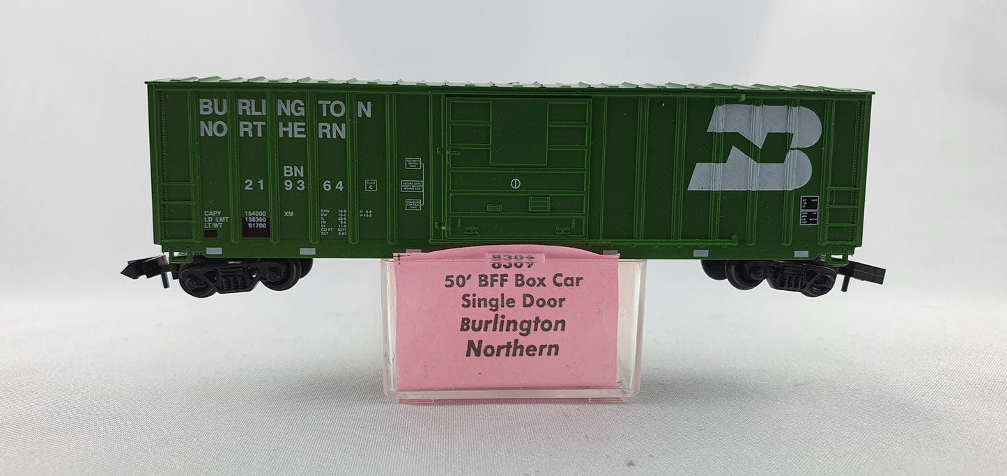 Roundhouse 8309 BN Box Car 50 foot OVP (DG39)
