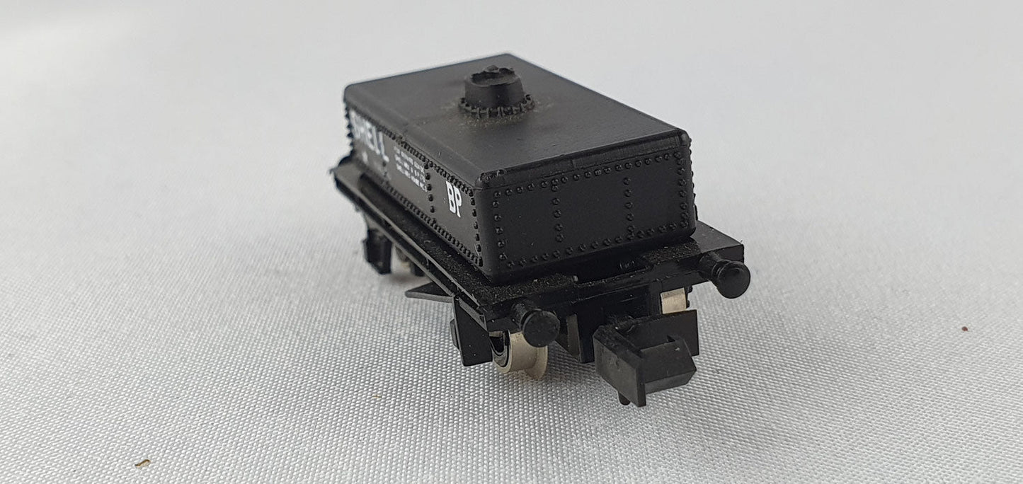 Graham Farish 2813 BR Tankwagen Shell/BP (DG711)