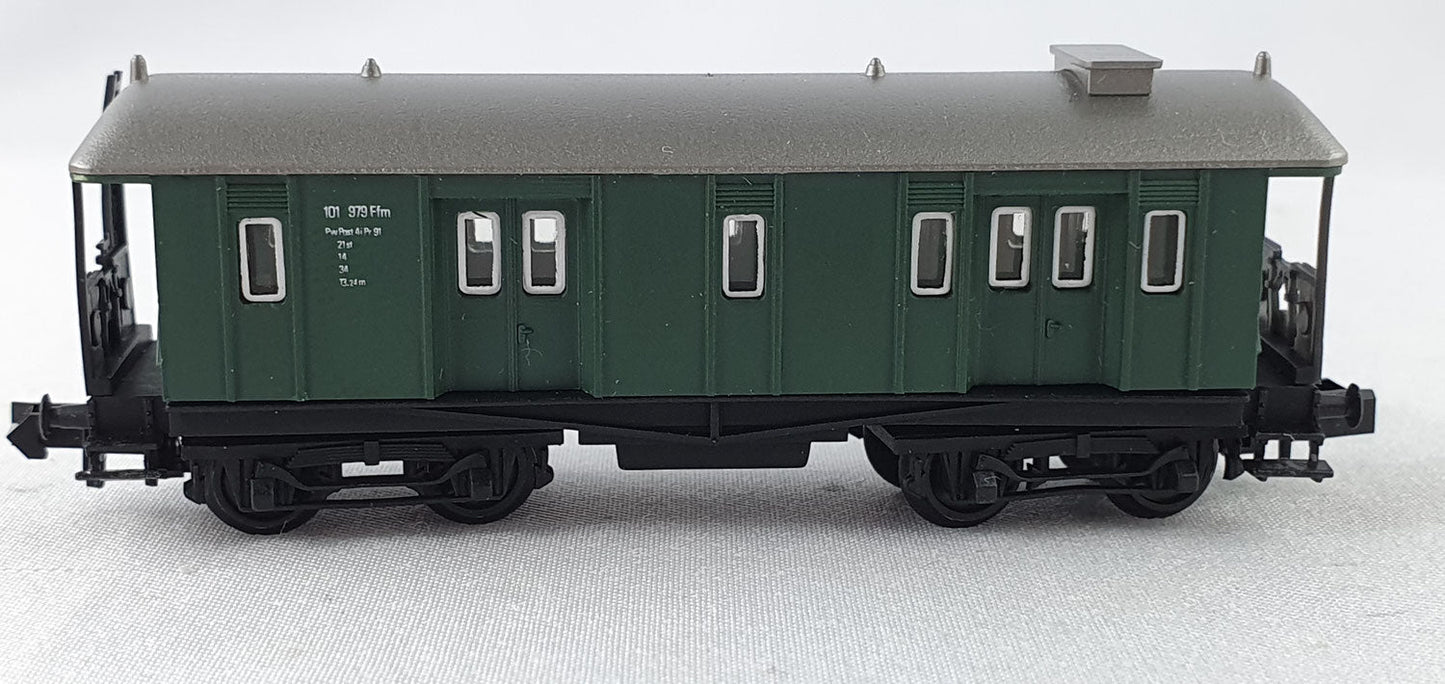 Arnold 3057 KPEV Gepäckwagen mit Postabteil "Langenschwalder" OVP (DP561)