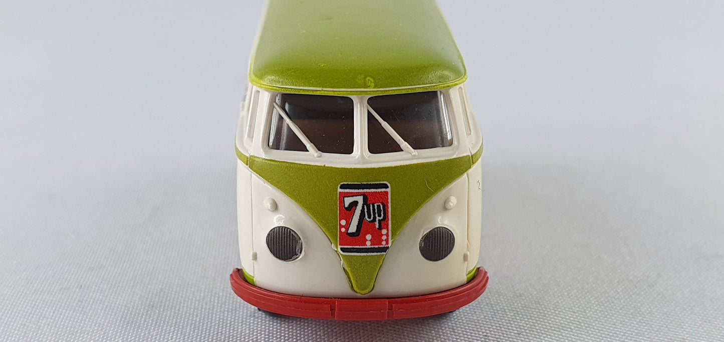 Brekina 195 VW T1 "Frisch durch 7Up" (Bre195)