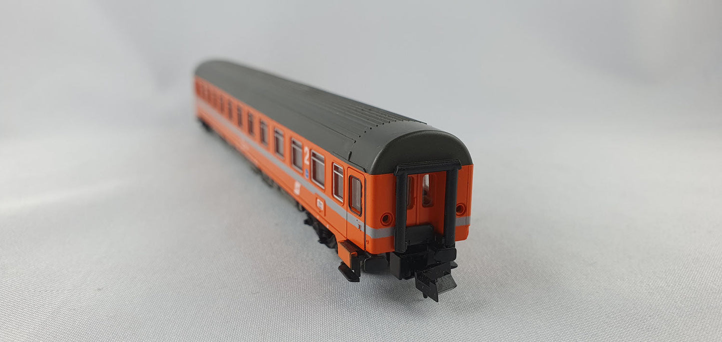 Roco 2262A ÖBB Schnellzugwagen Eurofima 2. Kl. orange (DP301)