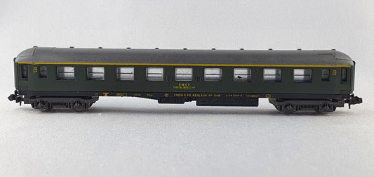 Lima 324 SNCF Abteilwagen 1. Kl. grün (DP452)
