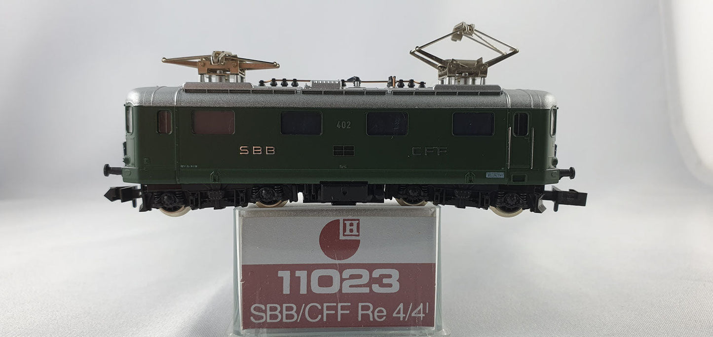Hobbytrain 11023 SBB Re 4/4 dunkelgrün OVP E-Lok (ML7)