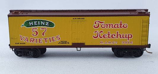 Micro Trains 058 00 410 HJH Reefer 36 pieds (DG582) 