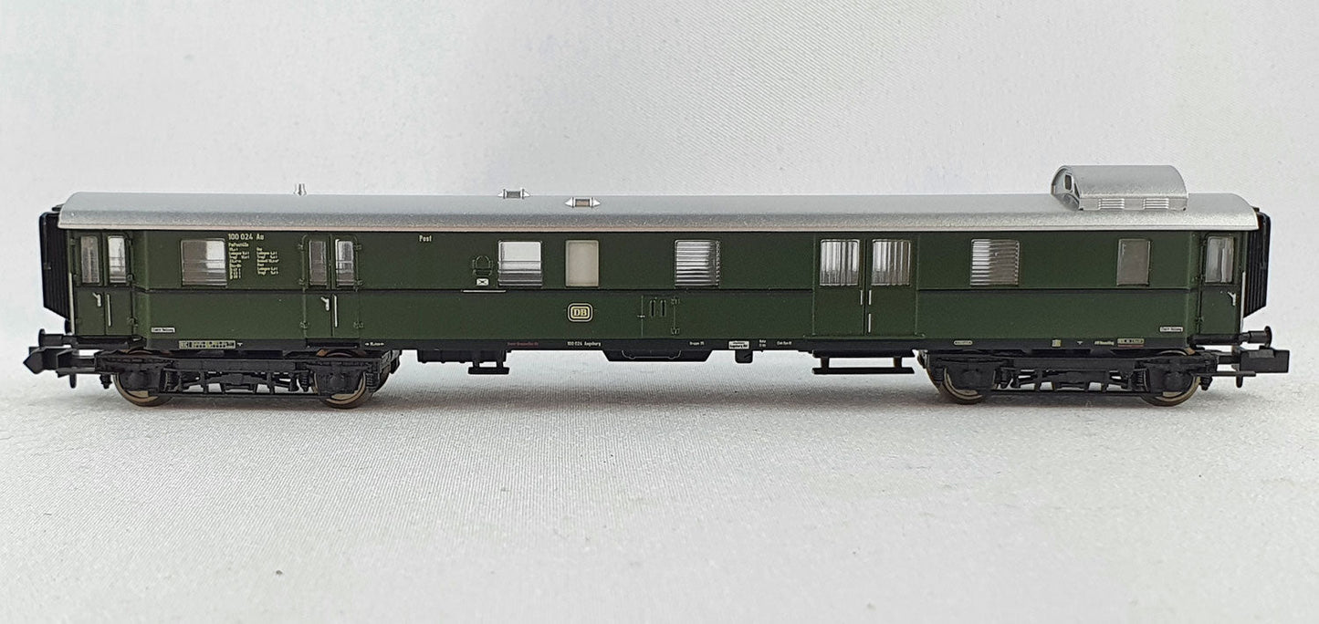 Minitrix 13308 DB Gepäckwagen (DP241)