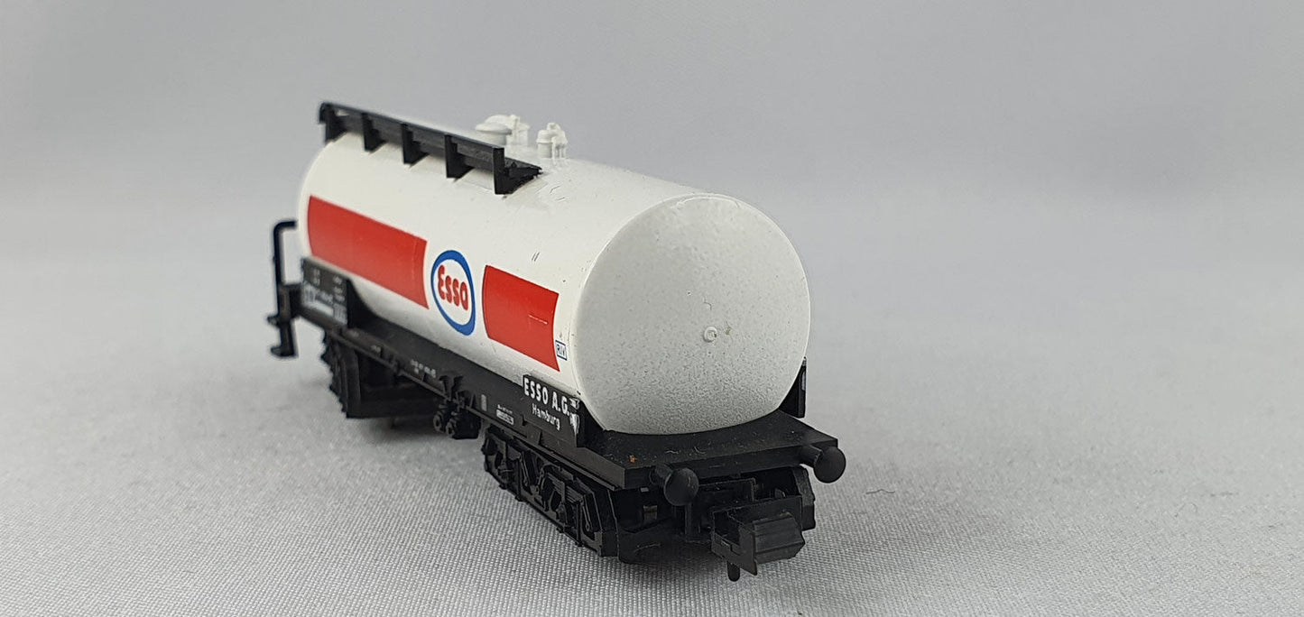 Minitrix 51 3552 00 DB Kesselwagen "Esso" 4-achsig OVP (DG297)