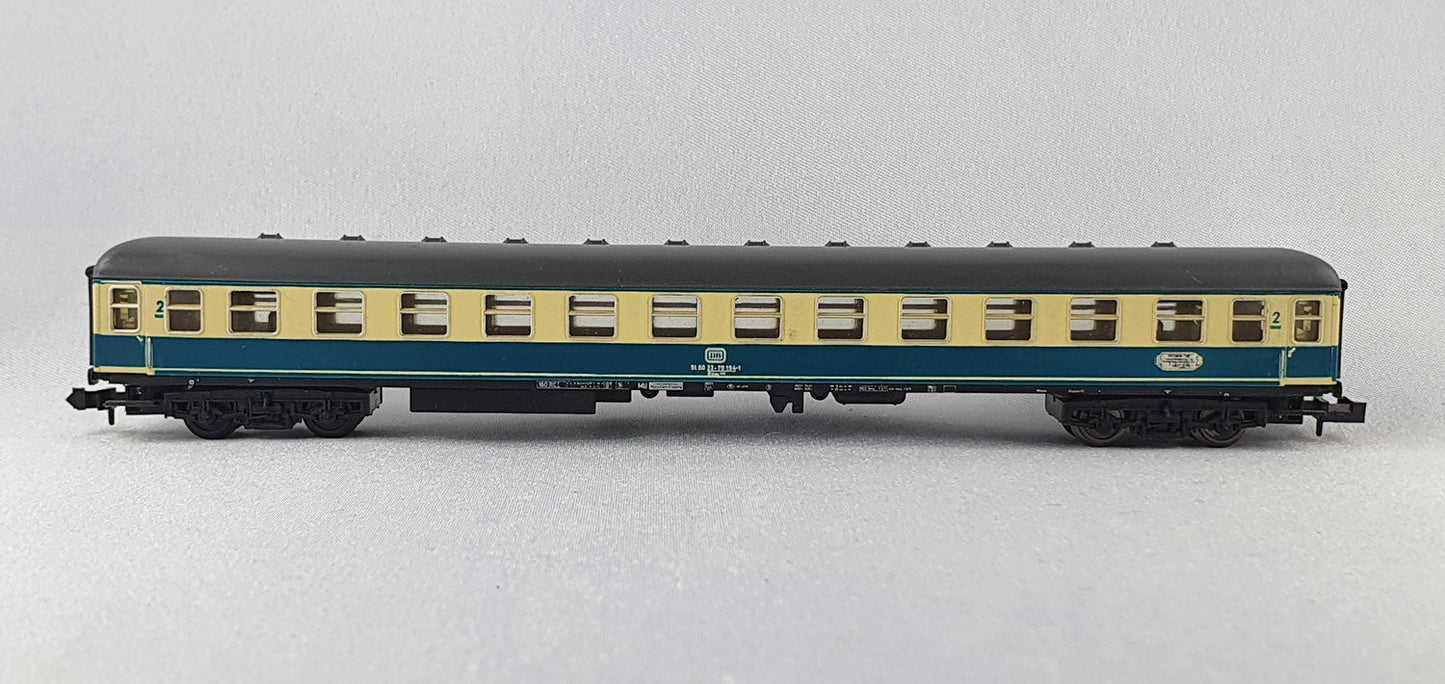 Minitrix 13132 DB Schnellzugwagen 2. Kl. beige/blau (DP457)