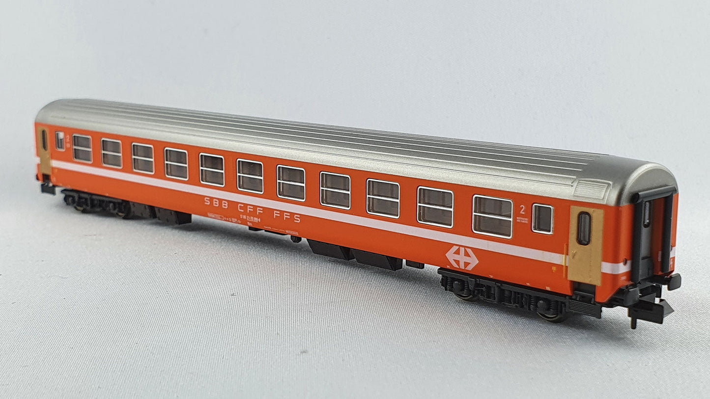 Kato K23201 SBB Liegewagen 2. Kl. orange mit Beleuchtung OVP (E3122)
