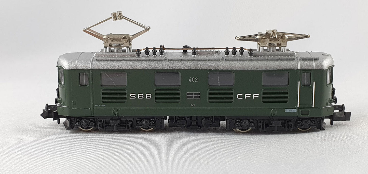 Hobbytrain 11023 SBB Re 4/4 dunkelgrün OVP E-Lok (ML7)
