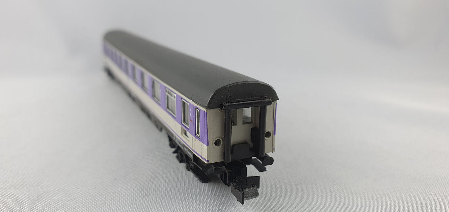 Arnold 3216 DB Liegewagen 2. Kl. violett "Pop Wagen" (DP291)