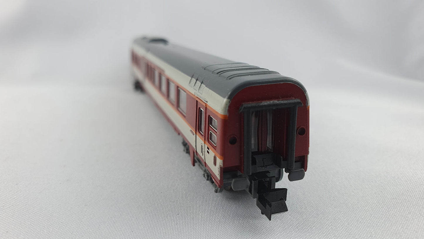 Minitrix 51 3122 00 SNCF Schnellzugwagen mit Gepäckabteil "Grand Confort" TEE OVP (DP204)