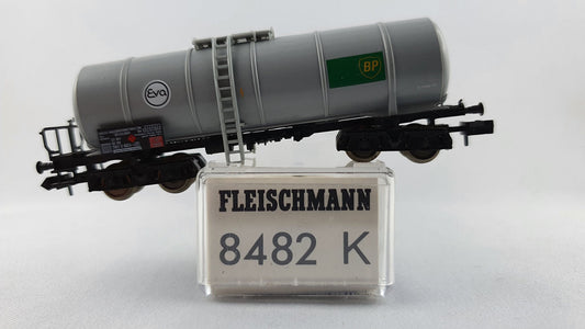 Fleischmann 8482 DB 4-axle tank wagon with brakeman's platform "EVA / BP" in original packaging (DG253) 
