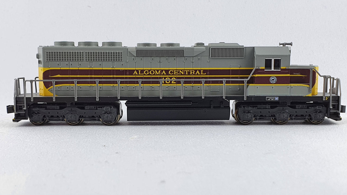Kato 176-2002 AC EMD SD40 OVP Diesel (DL82)