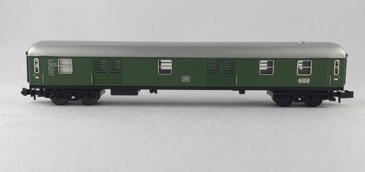Minitrix 13010 DB Gepäckwagen grün (DP439)