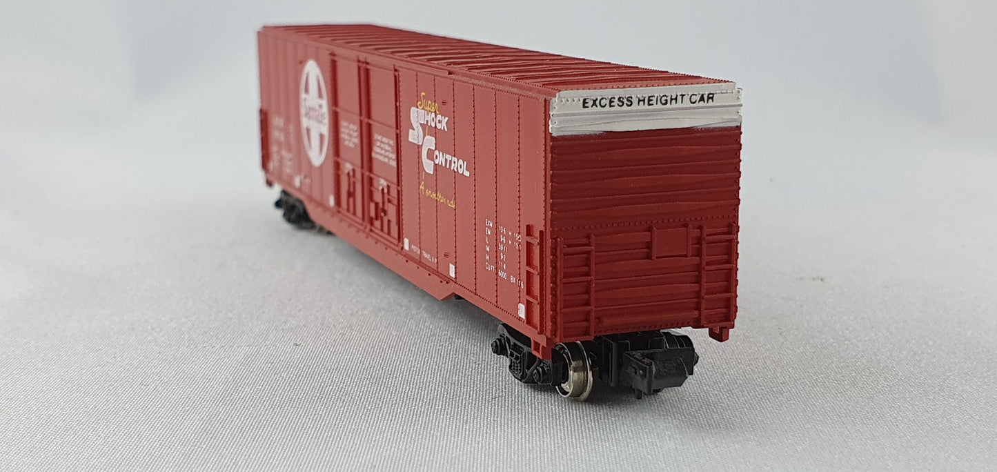 Con Cor 5551 1-4 ATSF Box Car 60 foot (DG567)