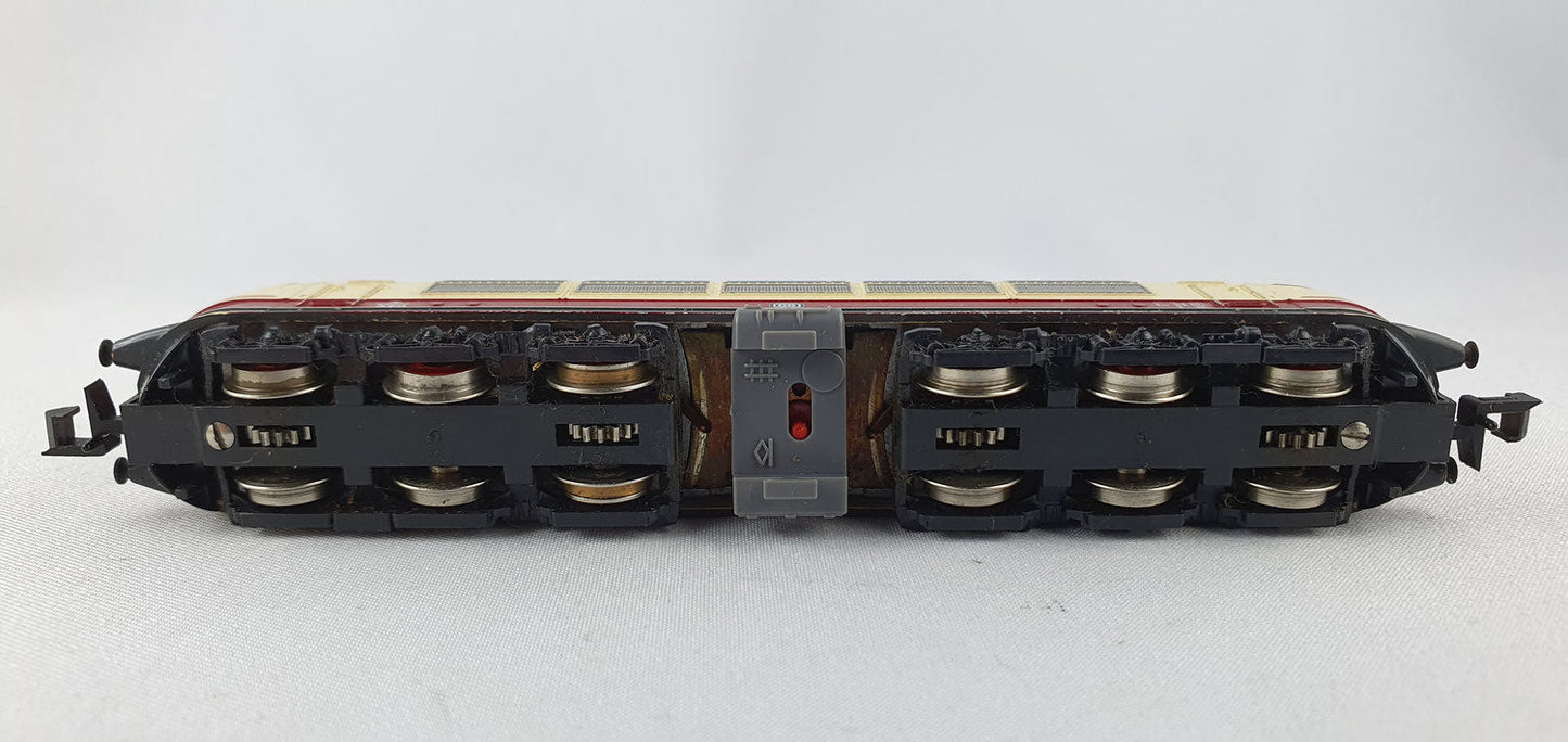 Minitrix 51 2057 00 DB BR 103 6-achsig rot / beige E-Lok OVP (WL13)