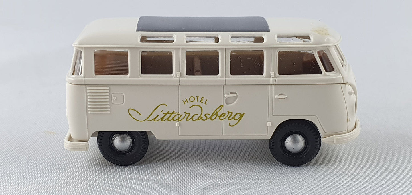 Brekina 386 VW T1 "Hotel Sittardsberg" (Bre386)