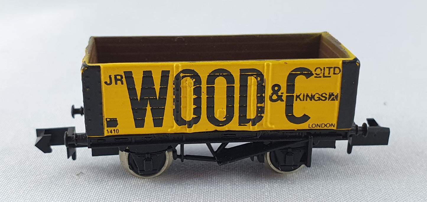 Graham Farish 2116 BR Hochbordwagen kurz "JR Wood & Co. Ltd" (DG708)