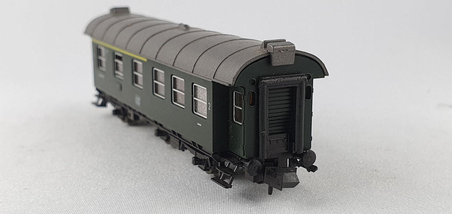 Roco 2251S DB Umbauwagen 1./2. Kl 3-achsig (DP526)