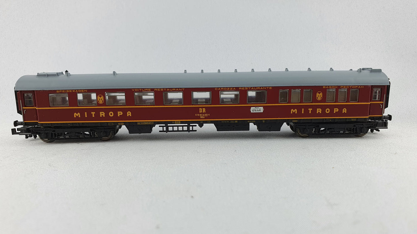 Minitrix 13719 DR Speisewagen "Mitropa" (DP180)