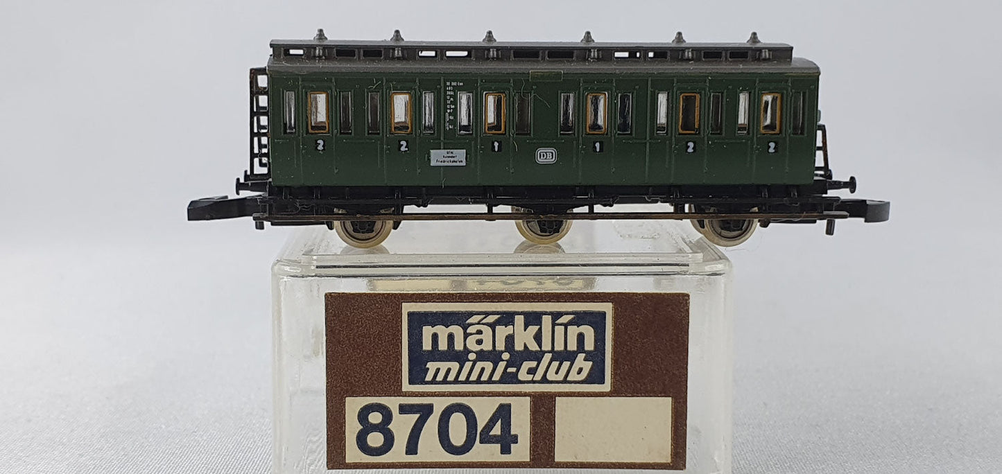 Märklin 8704 DB Abteilwagen 1./2. Kl. 3-achsig OVP (EZW29)