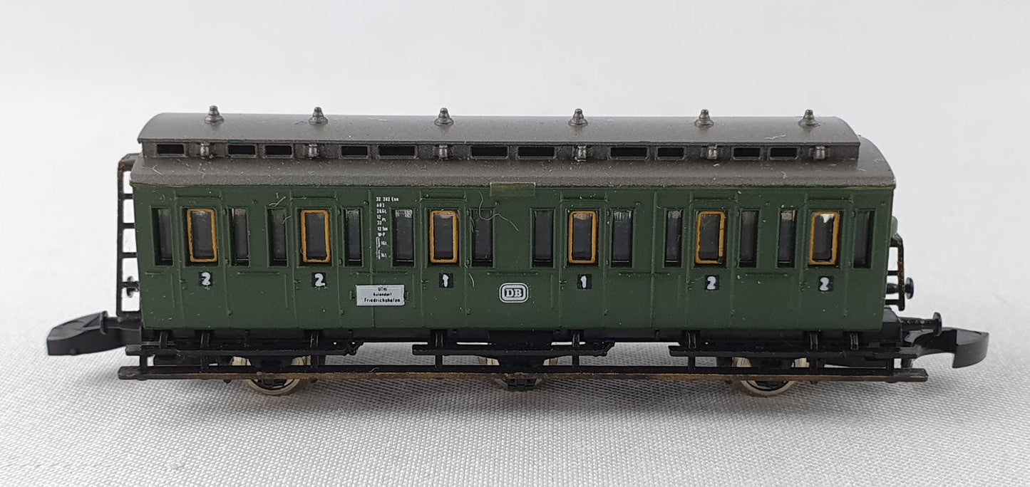 Märklin 8704 DB Abteilwagen 1./2. Kl. 3-achsig OVP (EZW29)