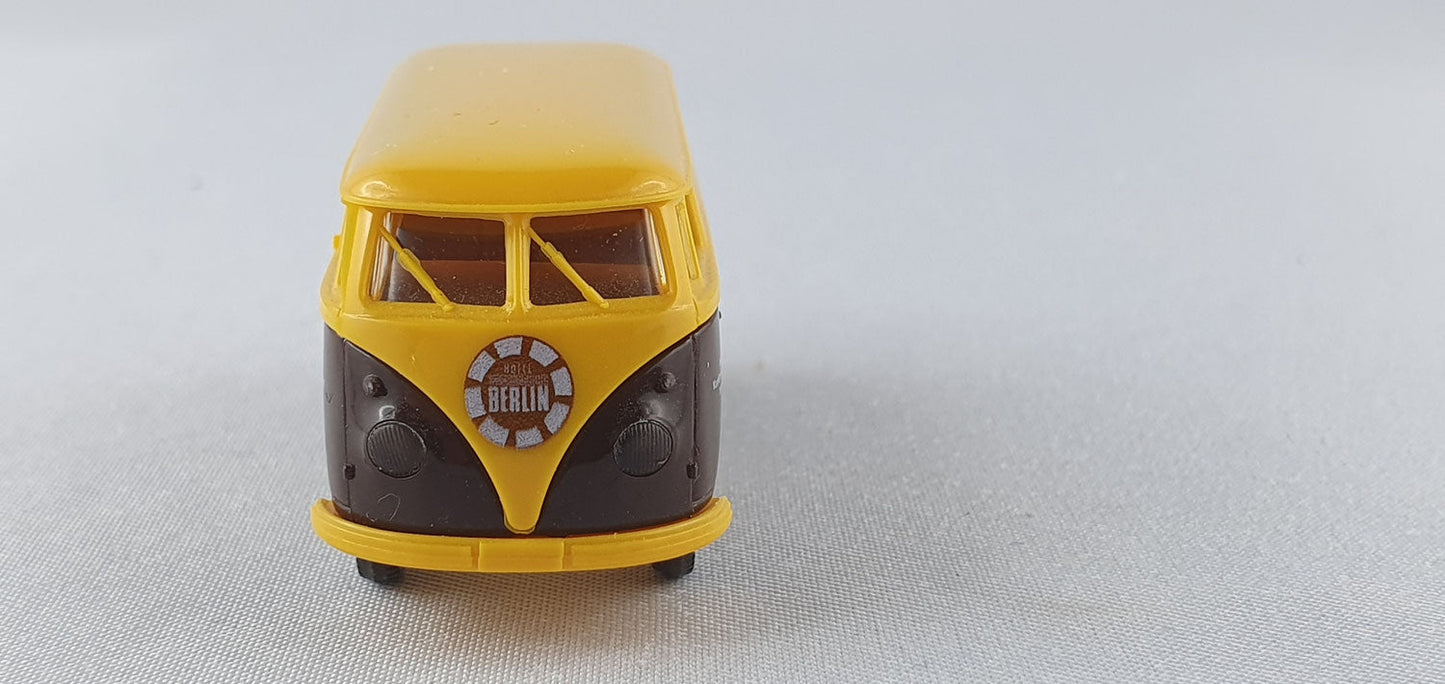 Brekina 277 VW T1 Stadtküche Hotel Berlin (Bre277)