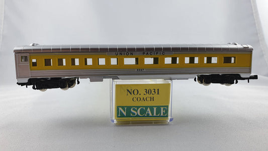Model Power 3031 UP Coach Car OVP (DP9)