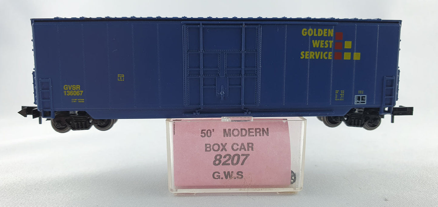 Roundhouse 8207 Golden West Services Box Car 50 foot OVP (DG38)