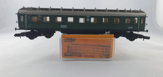 Arnold 339 DRG Schnellzugwagen 3. Kl OVP grün  (DP320)