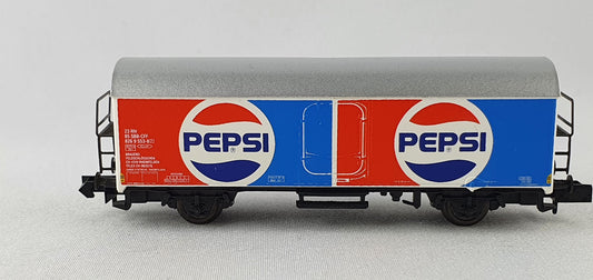 Arnold 4553 SBB refrigerator car "Pepsi" (DG400)