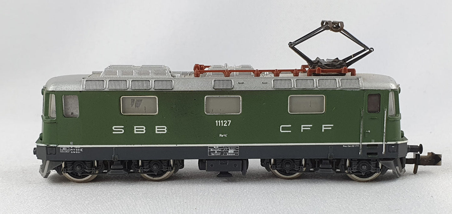 Minitrix 51 2071 00 SBB Re 4/4 mit 1 Pantograph OVP E-Lok (E6984)