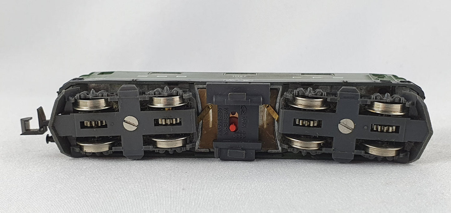 Minitrix 51 2071 00 SBB Re 4/4 mit 1 Pantograph OVP E-Lok (E6984)