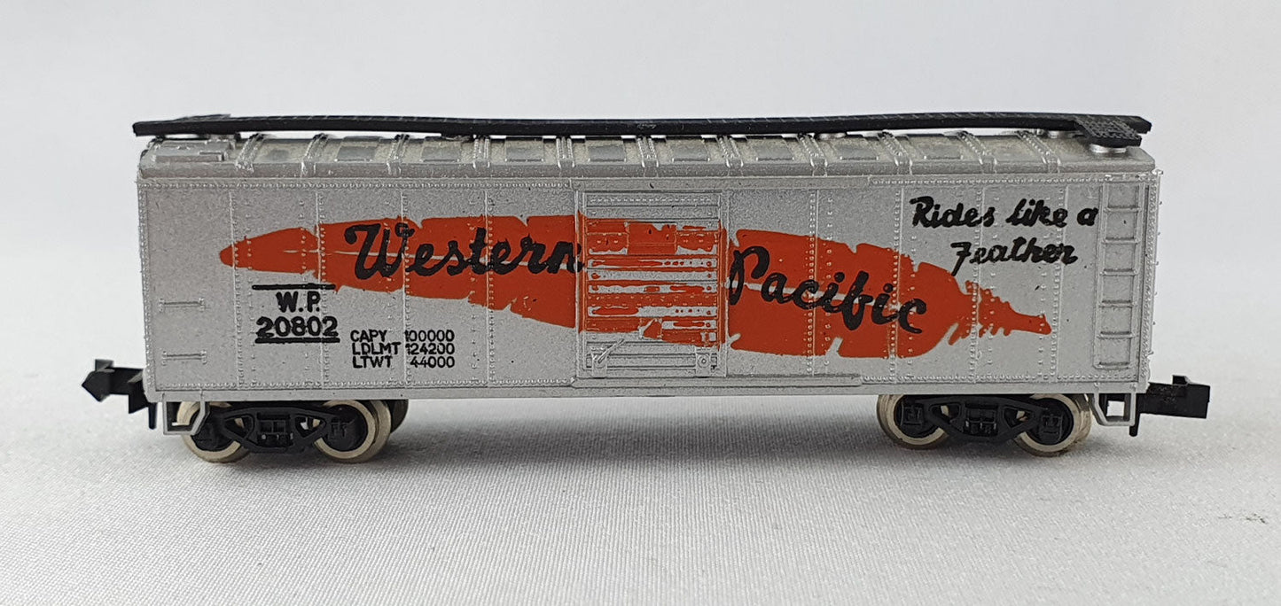 Model Power  WP Box Car (DG588)
