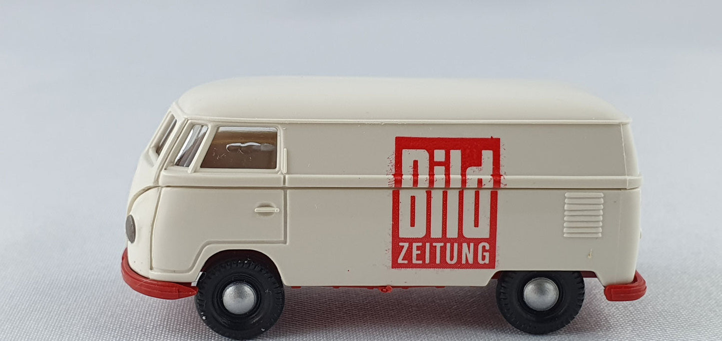 Brekina 117 VW T1 "Bild Zeitung" (Bre117)