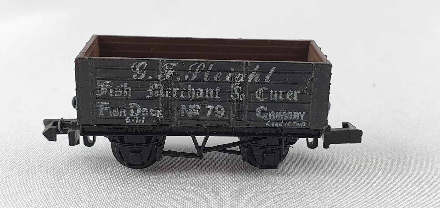 Graham Farish 2122 BR Hochbordwagen "G.F. Sleight" (DG692)