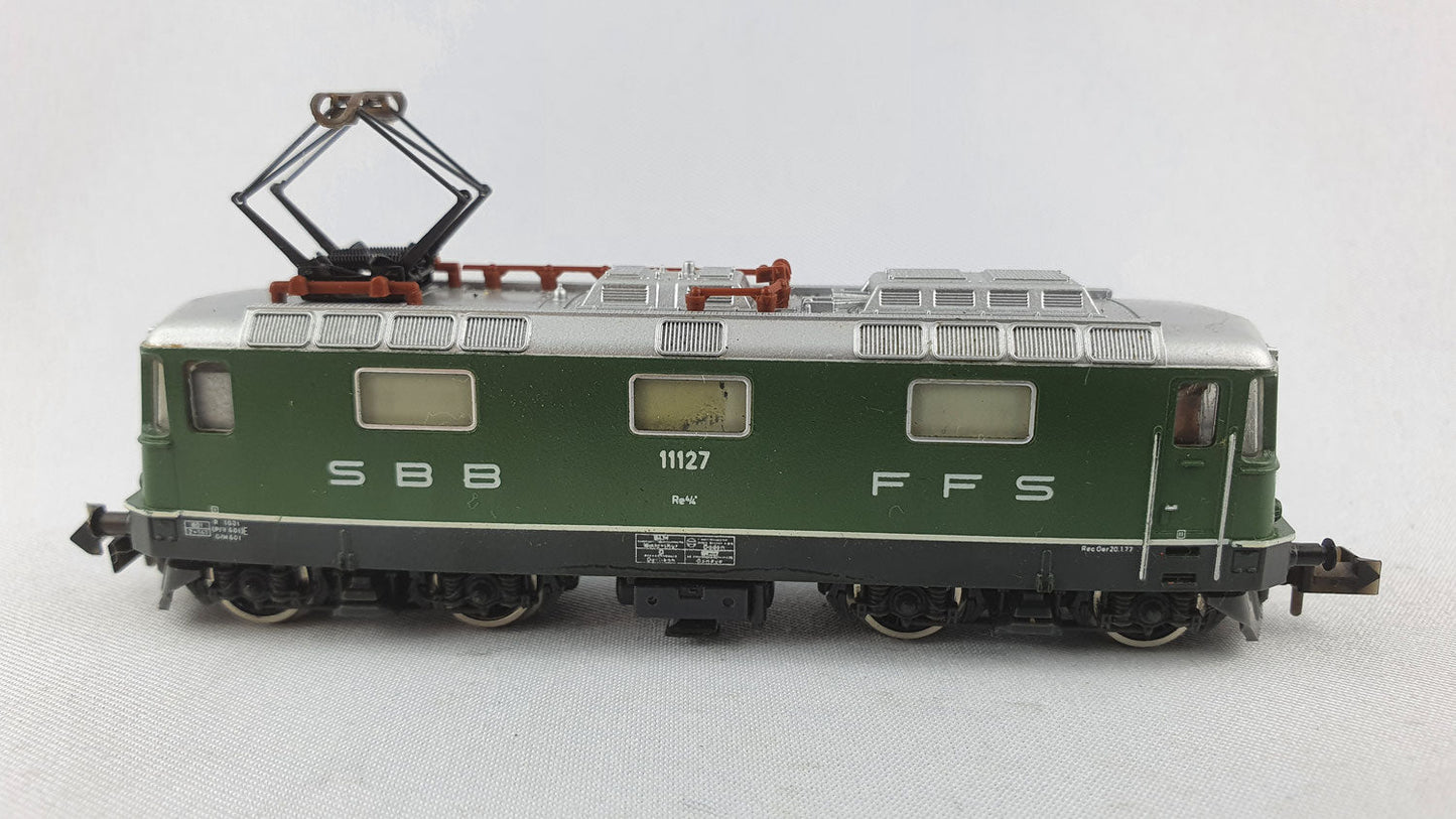 Minitrix 51 2171 00 SBB Re 4/4 mit 1 Pantograph OVP EMS E-Lok (WL7)