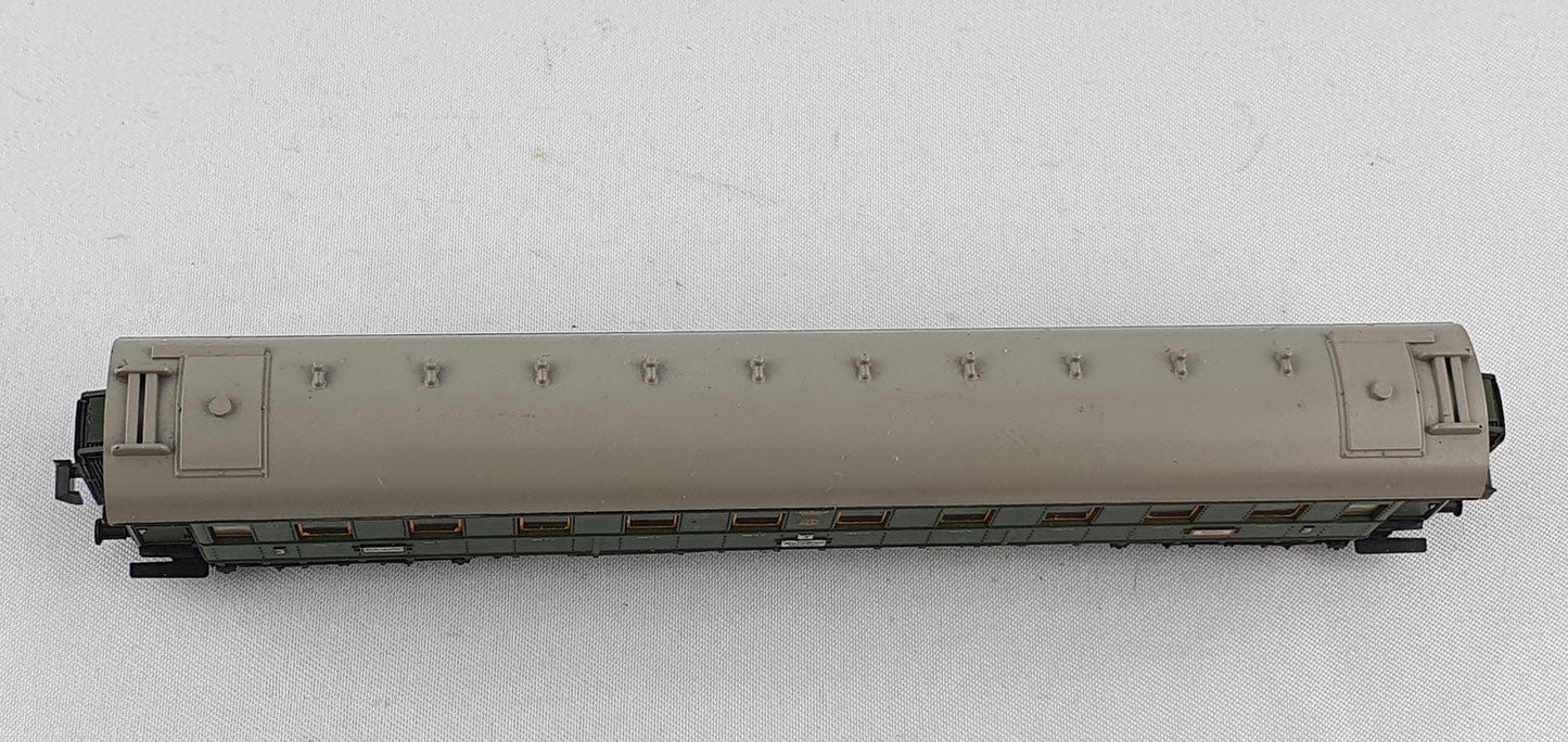 Minitrix 51 1026 00 DRG Schnellzugwagen 3. Kl. (CWP17)