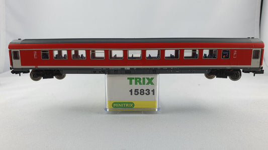 Minitrix 15831 DB Grossraumwagen "Snackpoint" 2. Kl. OVP (DP228)