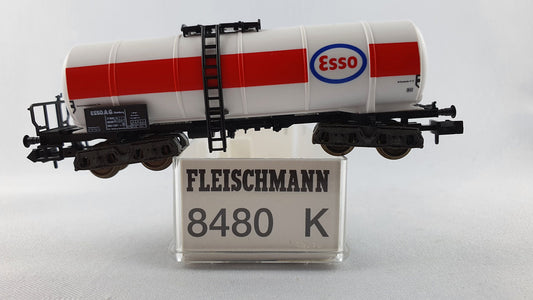 Fleischmann 8480 DB Kesselwagen 4-achsig mit Bremserbühne "ESSO" OVP (DG251)