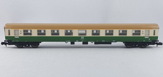Arnold 3204 DR Schnellzugwagen 1. Kl. grün/beige (DP422