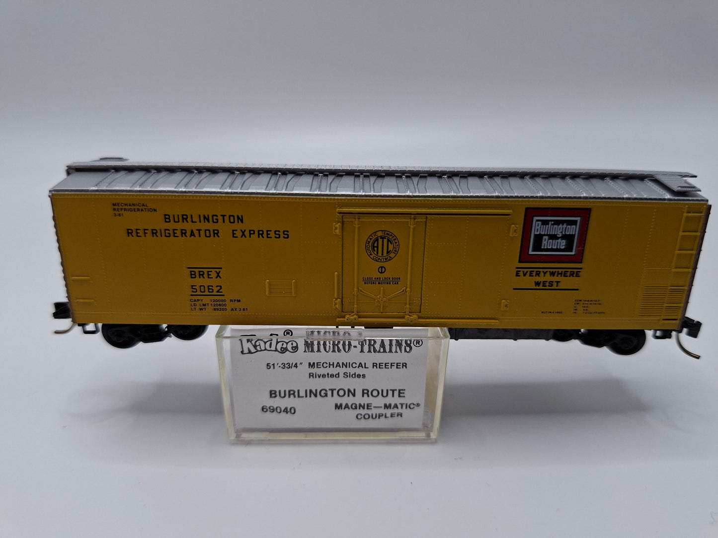 Micro Trains 69040 Brex Kühlwagen Stahl 51 Fuss OVP (E US33)